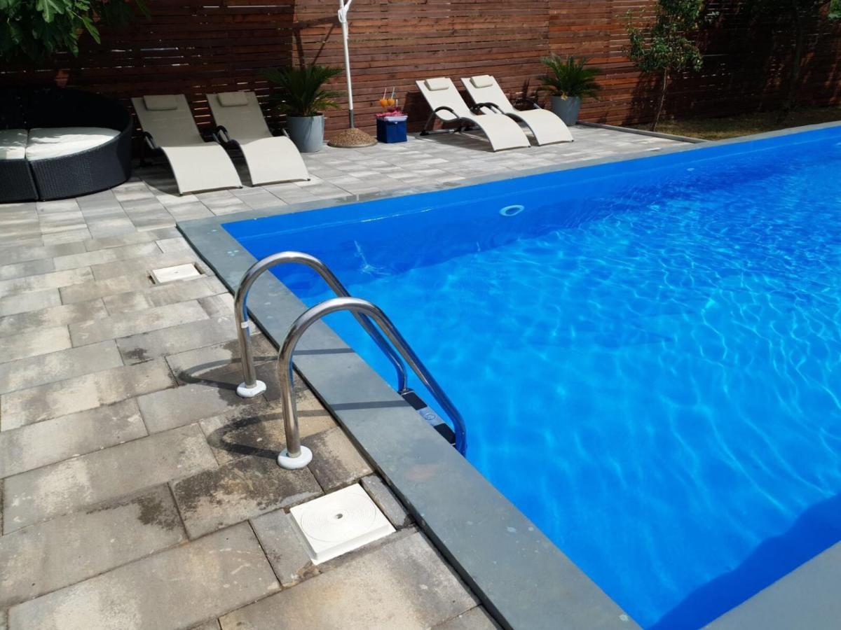 Hana Pool Only For You Loborika المظهر الخارجي الصورة